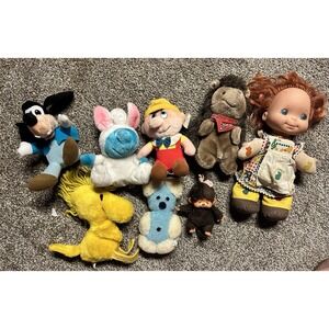 Mix Of Vintage Lot of 8 Plush Toys  Classics Pinocchio, Mattel Doll  Etc
